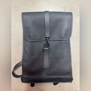 Rains backpack (regular) black
